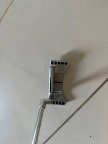 PXG Mustang putter