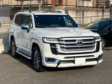 Toyota Land Cruiser ZX in Kuching, SWK