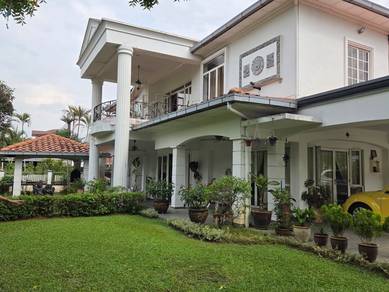 Semi-Detached House For Rent in Tropicana,SGR