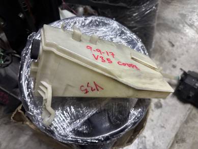 Nissan Skyline V35 350gt Radiator Coolant Tank Jpn
