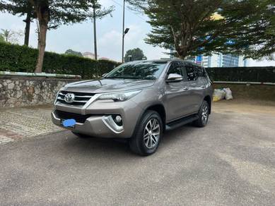 Toyota Fortuner SRZ 4X4 in Johor Bahru, JHR