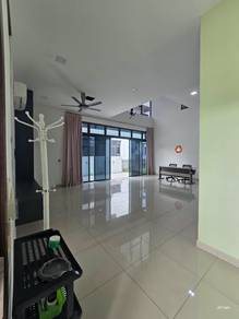 Semi-Detached House For Rent in Setia Alam,SGR