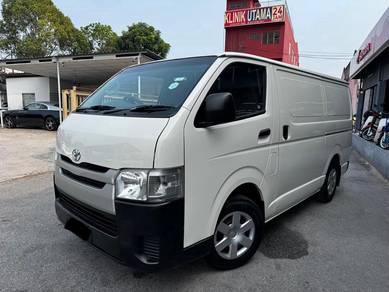 2017 Toyota Hiace