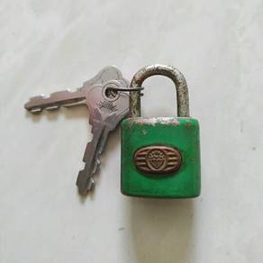 Small lock Brand diamond