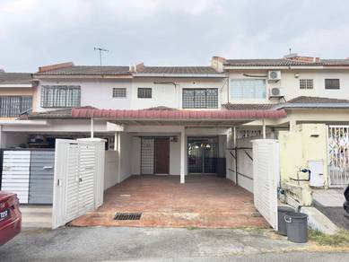 2-storey Terraced House For Sale in Seri Kembangan,SGR