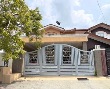 2-storey Terraced House For Sale in Seri Kembangan,SGR