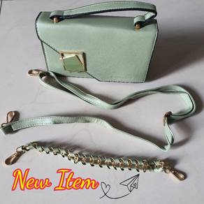 CNK 2022 New Style Trendy Fashionable Sling Bag