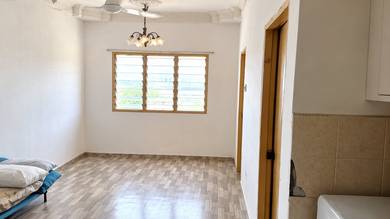 Flat For Sale in Rumah Pangsa Nilam Sari Flat