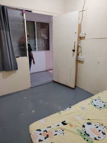 Room in Petaling Jaya, SGR