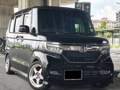 Honda N BOX CUSTOM GL TURBO HONDA SENSING in Seri Kembangan, SGR