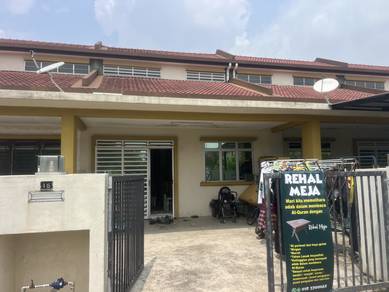 1-storey Terraced House For Sale in Banting,SGR