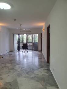 Condominium For Sale in The Pines