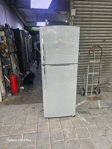 Toshiba 2 doors fridge refrigerator 351L