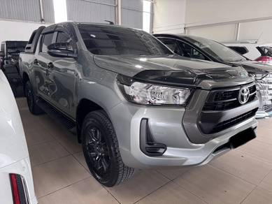 2023 Toyota Hilux E