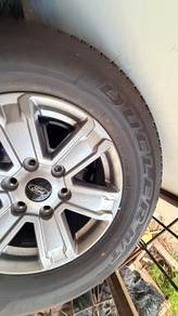 Original Ford XLT Plus Tyres + Rims