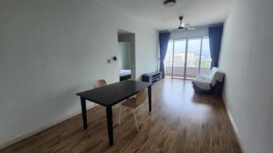 Condominium For Rent in Alam Damai Condominium