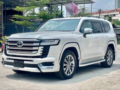 Toyota Land Cruiser ZX in Damansara Perdana, SGR