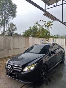 Mercedes Benz E300 300 BLUETEC HYBRID (CBU) in Bangi, SGR