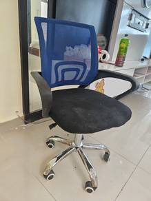 Office Chair with Armrests
