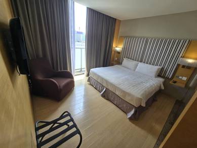 Service Residence For Sale in Empire Subang