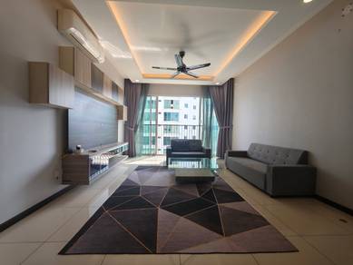 Condominium For Sale in The Clovers