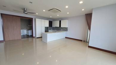 Condominium For Rent in Harrington Suites