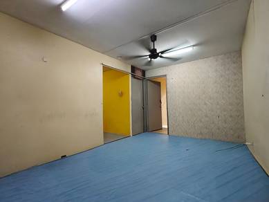 Flat For Sale in Flat Pandan Jaya