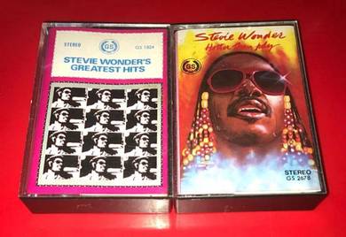 2 STEVIE WONDER CASSETTE Lot