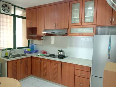 Condominium For Rent in Tanjung Park Condominium