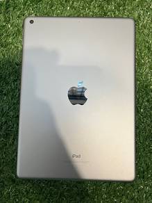 iPad 6th gen 32GB Space Gray