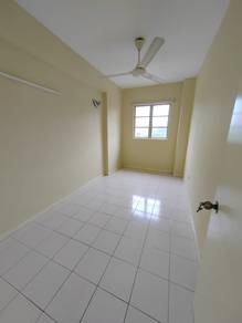 Condominium For Rent in Sri Jati II