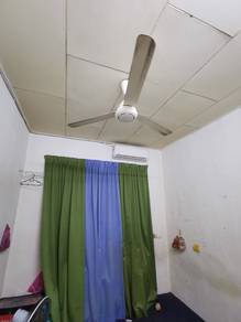 Room in Simpang Ampat, PNG