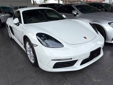 2017 Porsche 718 CAYMAN