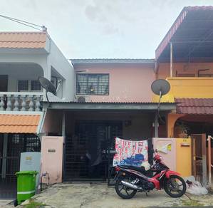 1.5-storey Terraced House For Sale in Bentong,PHG