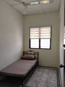 Room in Sungai Buloh, SGR