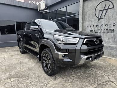 Toyota Hilux ROGUE in Penampang, SBH