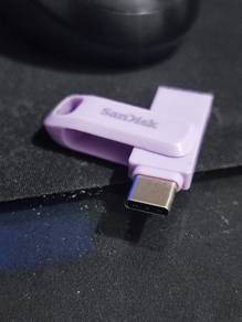 SanDisk 128gb type C thumb drive 