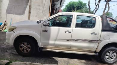 Toyota Hilux G in Seri Manjong, PRK
