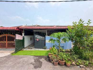 1-storey Terraced House For Sale in Banting,SGR