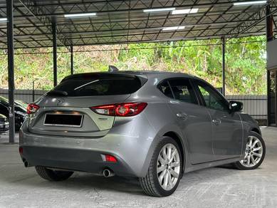 Mazda 3 HATCHBACK SKYACTIV (CKD) in Salak Selatan, KUL
