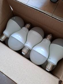 Philip Bulb / Factory LED light