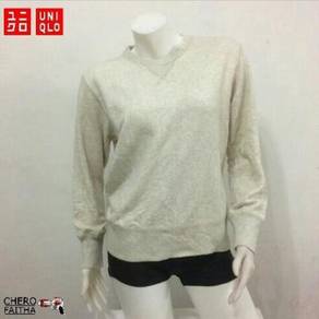 Uniqlo crewneck pullover sweatshirt baju sweater [