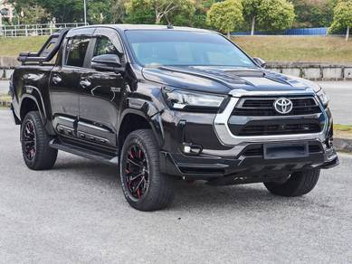 2021 Toyota Hilux V