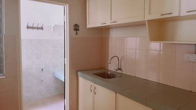 Condominium For Rent in D'aman Crimson