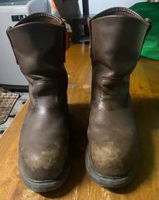 red wing
