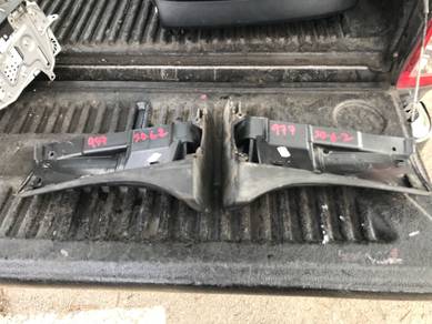 No 20-6-2 Porsche Cayenne S 957 Under Door Trim