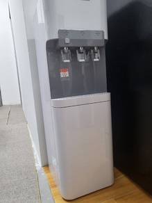 Happy water Dispenser , hot and cold