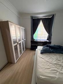Apartment For Sale in Delta Heights