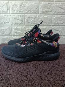 Uk10 Adidas Alphabounce CNY Black Scarlet Running
