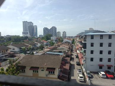 Apartment For Sale in Laksamana Cheng Ho
